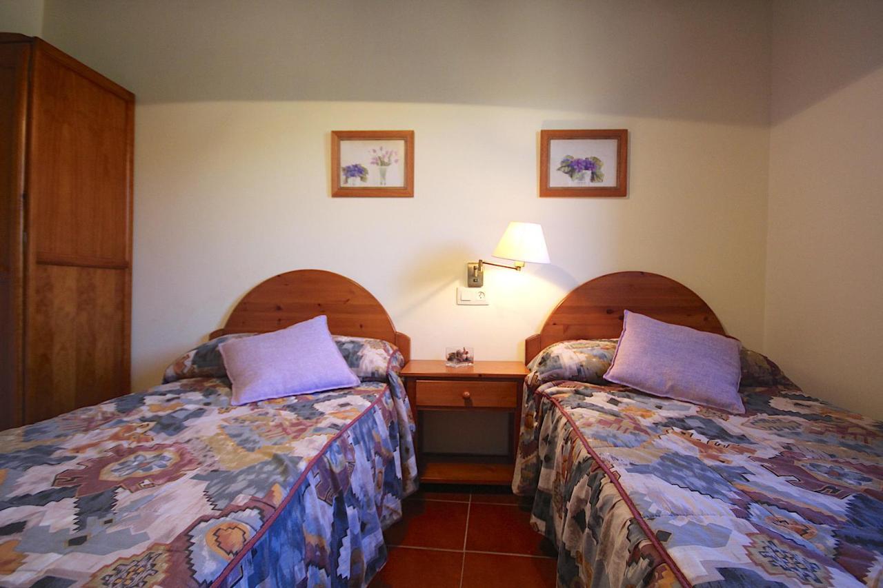 Hôtel Centre del Montsec à Llimiana Extérieur photo