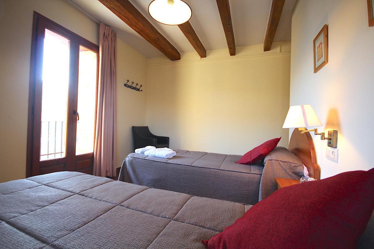 Hôtel Centre del Montsec à Llimiana Extérieur photo